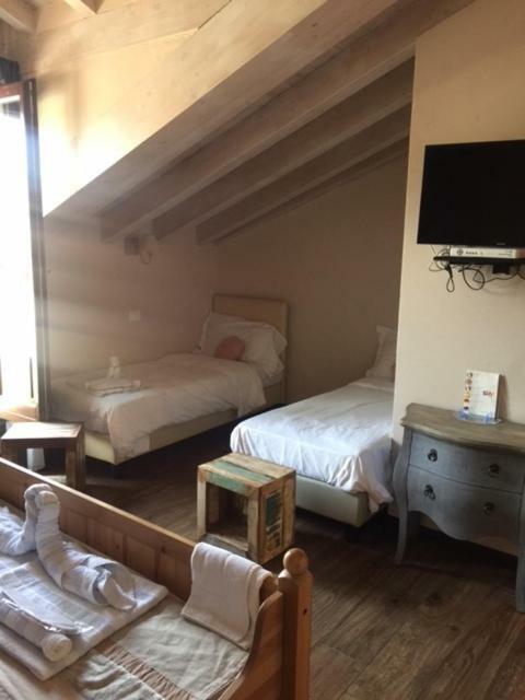 Bed and Breakfast Casa Rosa à San Giuliano Milanese Extérieur photo